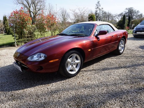 1997 XK8 Convertible 2 OWNERS, Low miles and FSH For Sale