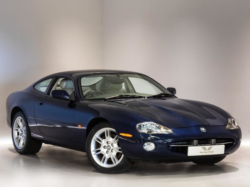 Big Cat sports car at its best!