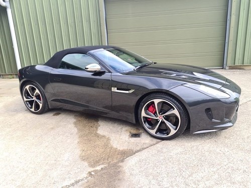 2015 Jaguar F-Type. One of the best of this model For Sale