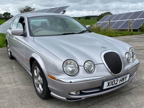 2000 Immaculate, low milage, 3 litre S-Type SOLD