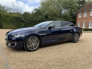 2016 Jaguar XJ L Autobiography SÅLD