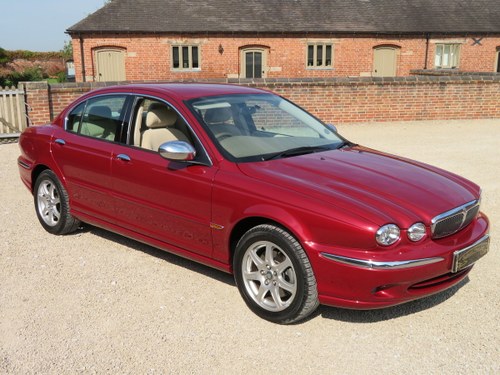 2002 JAGUAR X TYPE 2.1 RARE MANUAL 10K MILES FROM NEW GENUINE For Sale