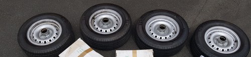 1960 JAGUAR D TYPE PEG STYLE WHEELS AND TYRES For Sale