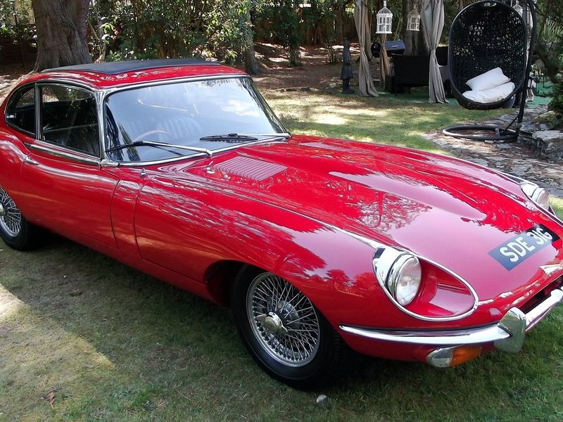 JAGUAR ETYPE SERIES II 4.2 MANUAL FIXED HEAD COUPE