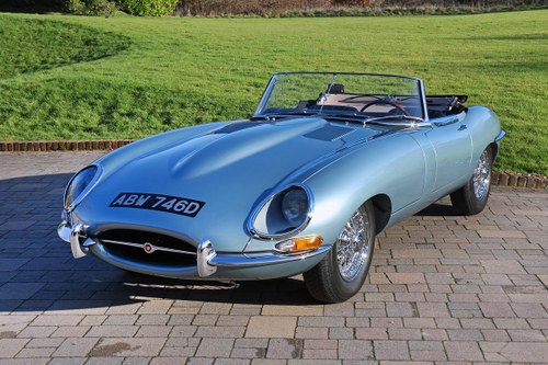 1965 Jaguar E-Type 4.2 Roadster - Factory Reborn Restoration In vendita