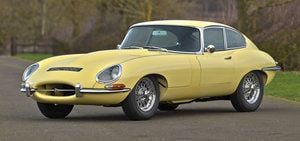 1965 Jaguar E-Type FHC