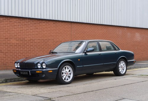 2002 Jaguar XJ Sport 3.2 V8 (RHD) In vendita