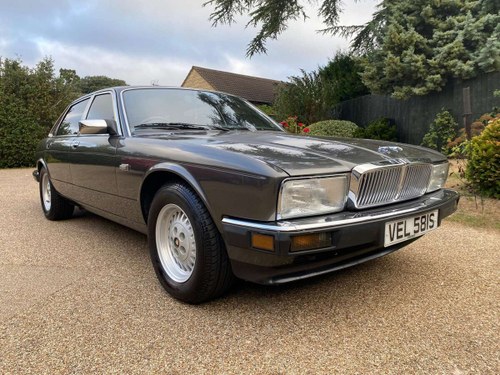 1988 Jaguar XJ Sovereign Saloon For Sale by Auction