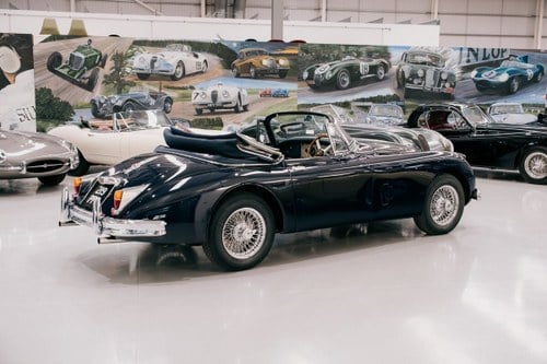 1960 Jaguar XK150 - 9