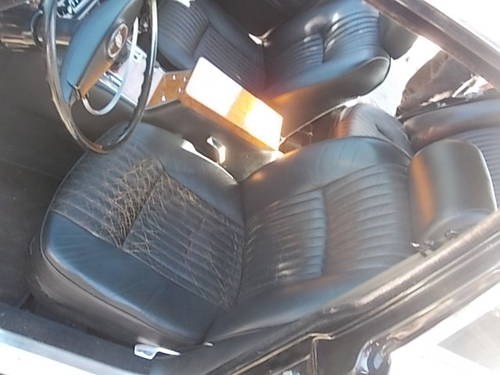 Jaguar Xj6 series 1 black leather interiors  In vendita