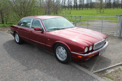 1995 Jaguar Sovereign X330 4 seater with Daimler style individual For Sale