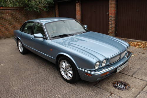 Jaguar XJ8 Sport 2002 with 67k miles with FSH - 150 photos For Sale