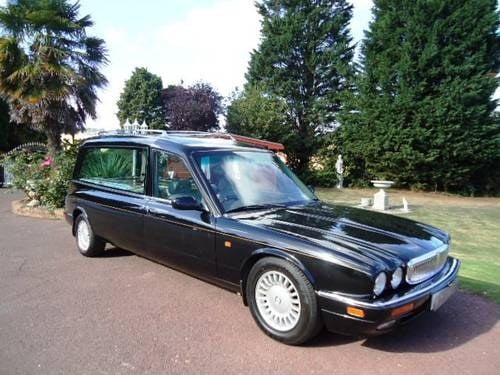Jaguar Hearse XJ Model En Venta