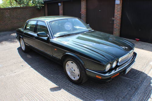 1997 Jaguar XJ6 Executive 3.2 with only 88k miles - 150 pics  For Sale