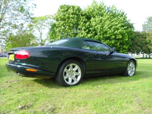 2000 Fabulous XK8. Well maintained In vendita