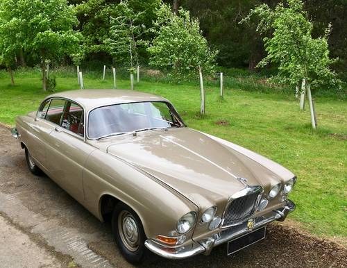1966 '66 Jaguar MkX - £65k Restoration - Wonderful Example VENDUTO