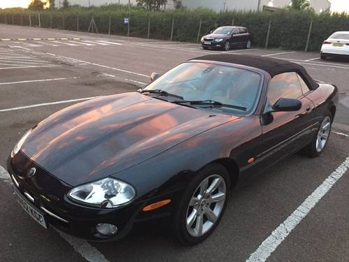 2003 Jaguar XK8 4.2 In black with black leather interio For Sale