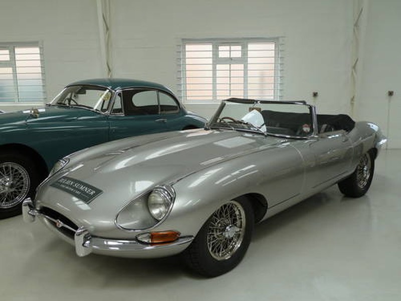Jaguar E Type 4.2 Roadster - Huge Fast Road Specification