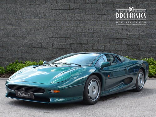 1994 Jaguar XJ220 (LHD) SOLD