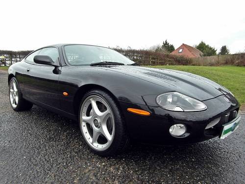 2004 Jaguar XKR Coupe, Excellent Condition, Midnight Black! For Sale