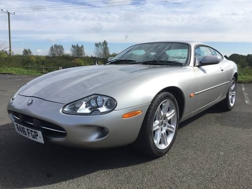 1998 VERY LOW MILEAGE XK8 4.0 Coupe - Stunning Example In vendita