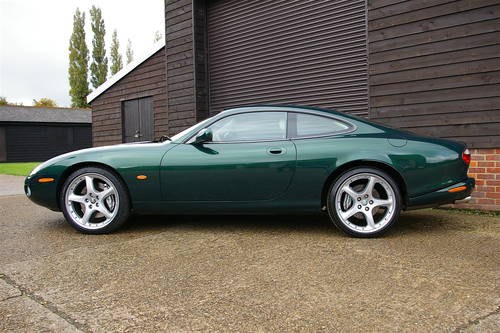 2003 Jaguar XKR 4.2 V8 Coupe Automatic (44,392 miles) SOLD