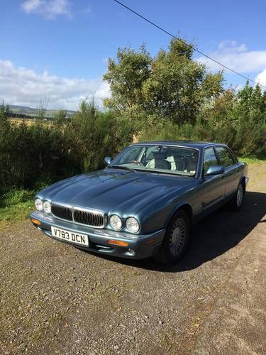 1999 Jaguar XJ8 saloon with low mileage SWAP for LHD For Sale