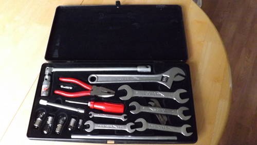 Cased Tool Kit In vendita