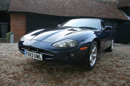 1999 FAST RISING INVESTMENT JAGUAR XK8 NICE CAR WITH HISTORY For Sale