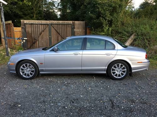 2001 S Type V6 SE Auto in lovely condition with lots of history  In vendita