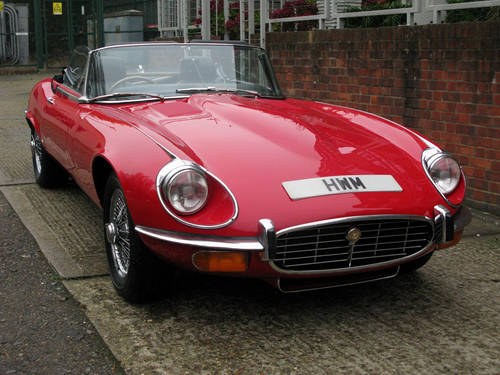1971 JAGUAR 'E' TYPE ROADSTER SPECIFICATION (SIGNAL RED) For Sale