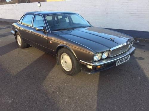 1989 XJ6 Automatic - Barons Sandown Pk Tuesday 12th December 2017 For Sale by Auction