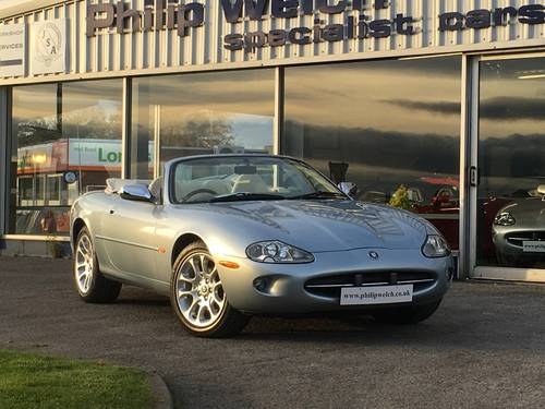 1997 JAGUAR XK8 CONVERTIBLE VENDU