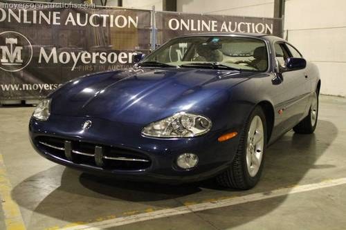 2002 Jaguar XK8 - Moyersoen Auctions In vendita all'asta