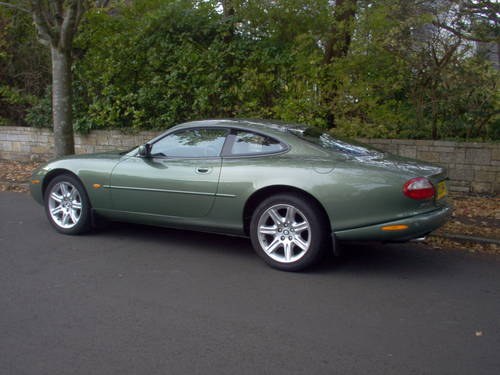 1999 XK8 in Fabulous Alpine Green In vendita