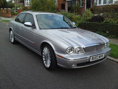 2003 Jaguar XJ Super v8 fully loaded fsh low miles For Sale