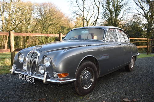 Lot 110 - A 1965 Jaguar S Type 3.8 - 11/02/18 For Sale by Auction