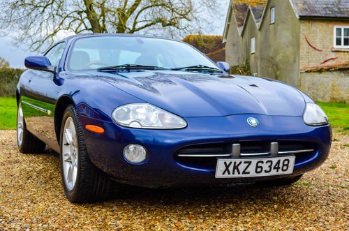 2001 Beautiful XK8 with Full History For Sale
