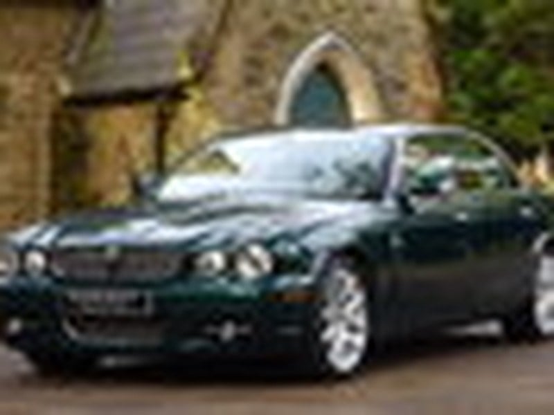 Jaguar XJ 4.2 V8 Sovereign LWB (Just 45275 miles)