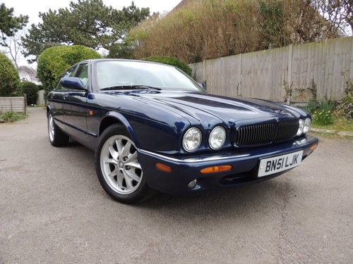 2001 Beautiful Jaguar XJ8 3.2 Sports Auto - Only 53K from New SOLD