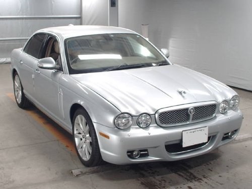 Jaguar X358 3.0V6 2009 44k with FSH Perfect Condition For Sale