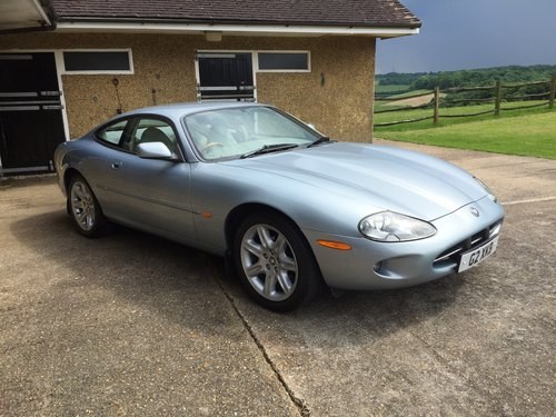 1997 Jaguar XK8 4.0 - Stunning SOLD