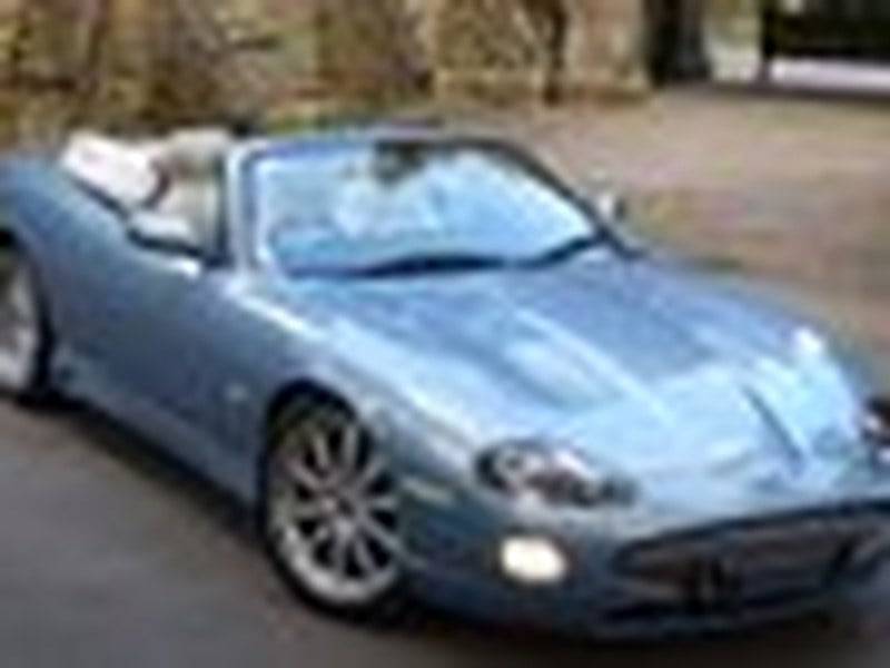Very Rare Jaguar XKR Stratstone Edition (Just 18202 miles)