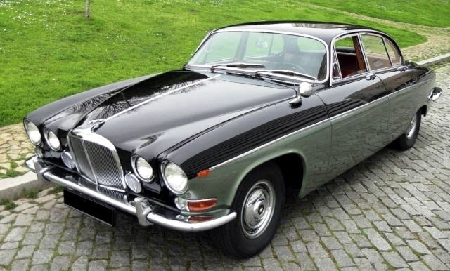 1969 Jaguar 420