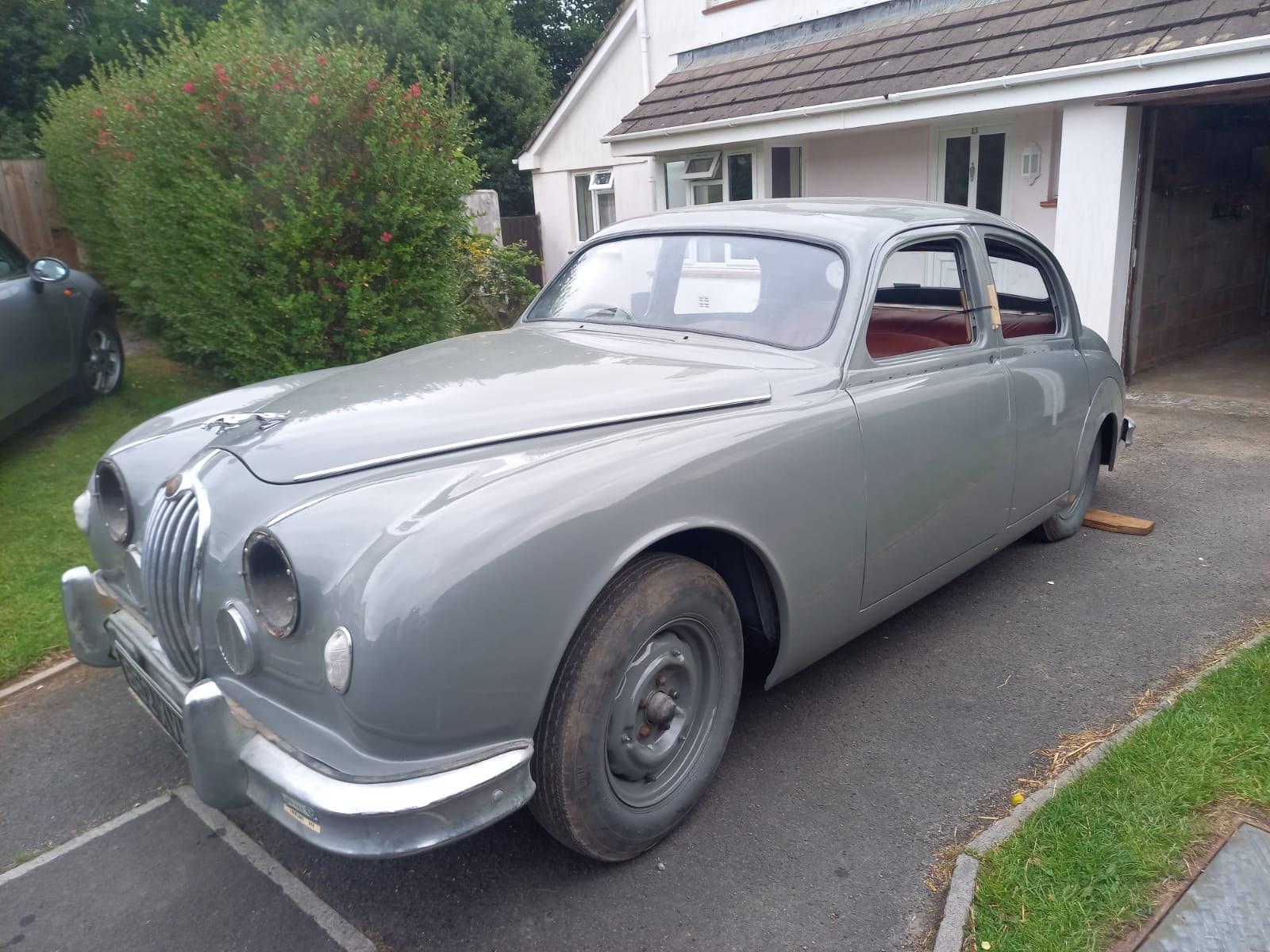 EARLY RHD 2.4 4SPD O/D MATCHING NUMBERS CAR, foto 4