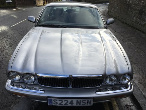 1998 Jaguar XJ8 Low mileage lovely example For Sale