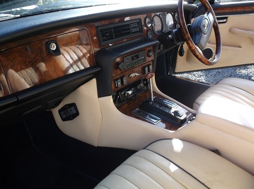 1988 Jaguar XJ12 Sovereign For Sale