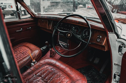 1968 Jaguar GTV - 8