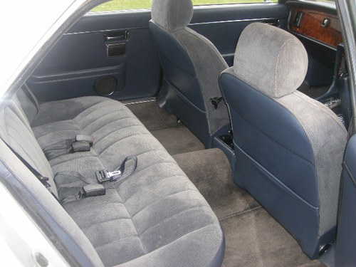 1983 Jaguar XJ6 3.4 Series 3 Cloth Seats Wanted