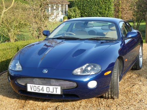 2004 Low mileage xkr coupe SOLD